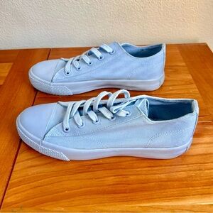 AIRWALK men’s women’s unisex sneakers light blue shoes size 9 tennis shoes